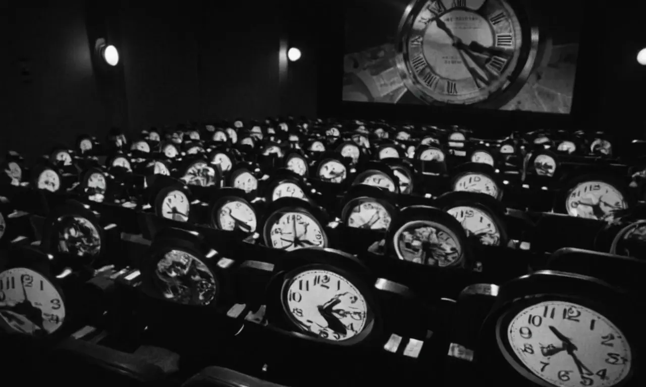 Un viaje surrealista a través del cine fragmentado